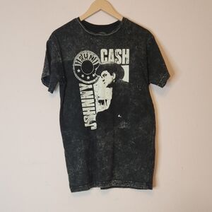 Johnny Cash Graphic T-Shirt - Black, size M